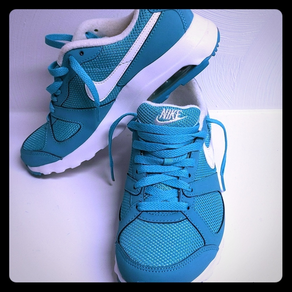 Nike air